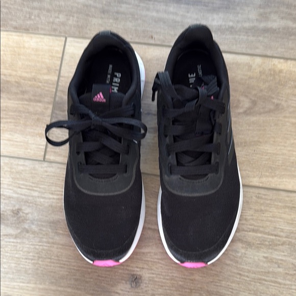 Adidas Black and Pink Sleek Sneakers - Picture 2 of 7